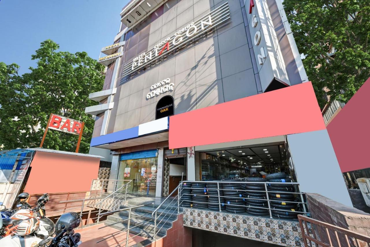فندق Townhouse Oak Pentagon Residency بوهفانيشفار المظهر الخارجي الصورة