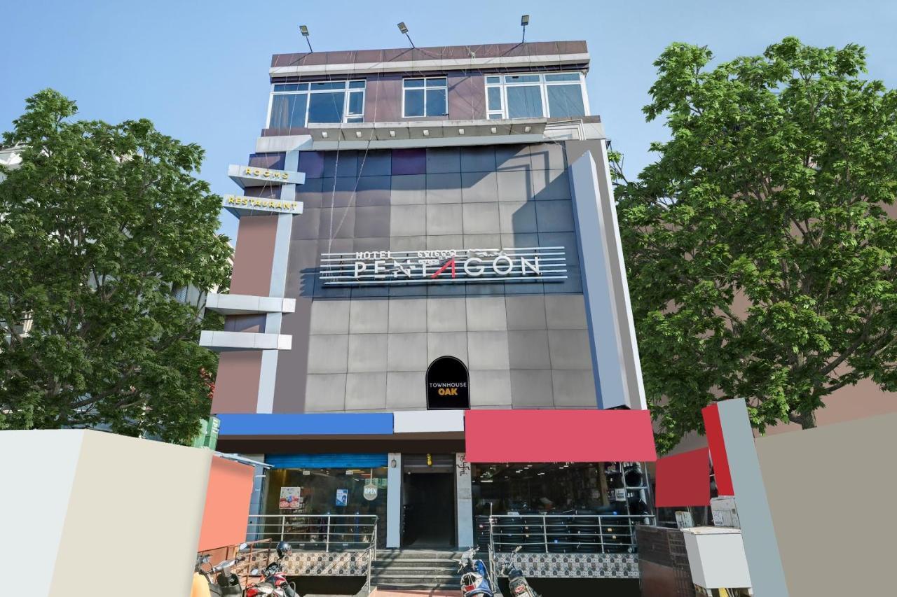 فندق Townhouse Oak Pentagon Residency بوهفانيشفار المظهر الخارجي الصورة