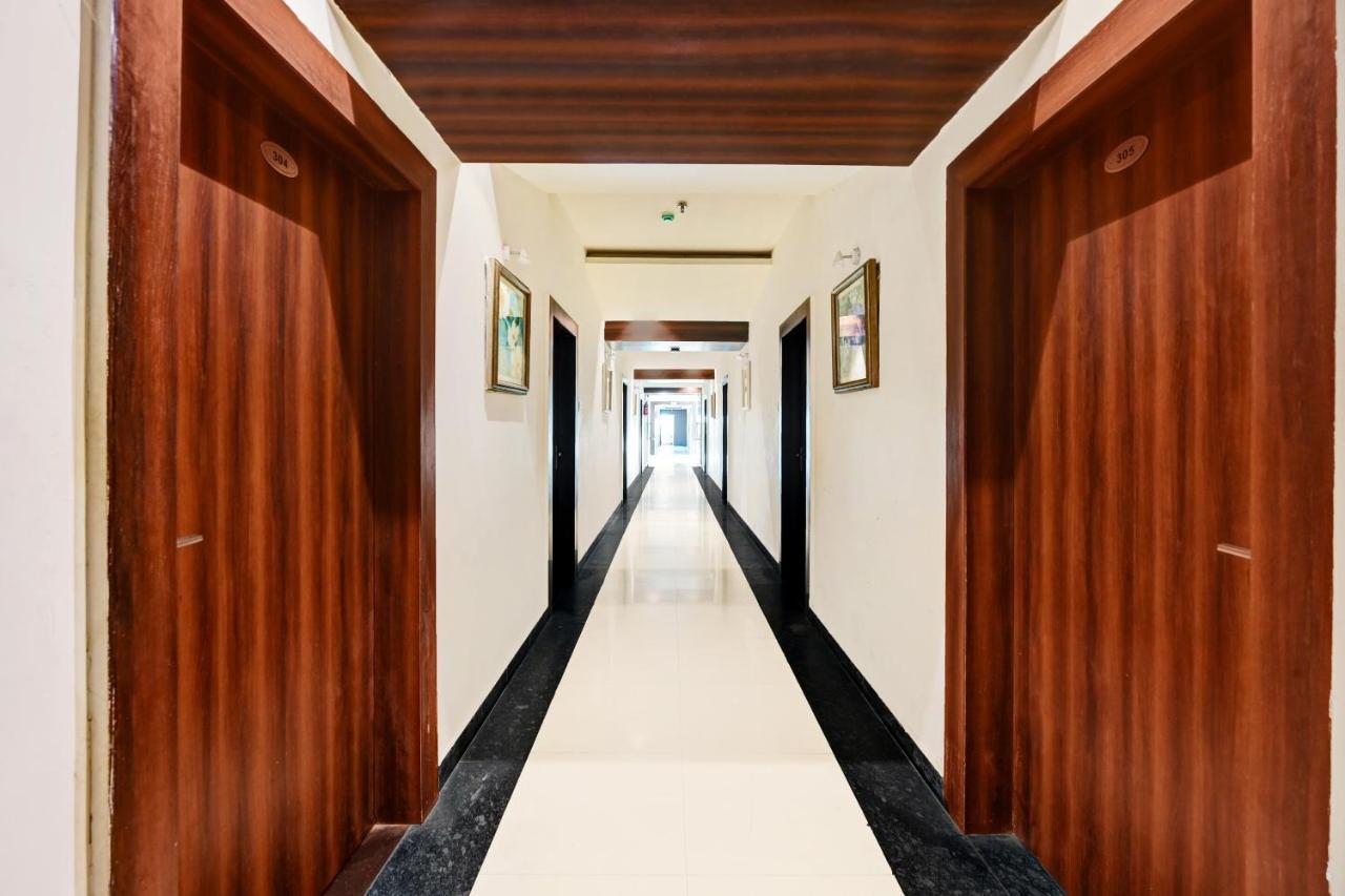 فندق Townhouse Oak Pentagon Residency بوهفانيشفار المظهر الخارجي الصورة